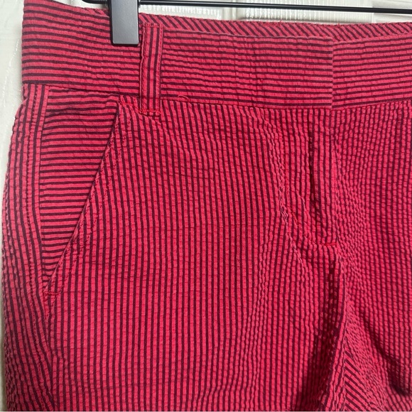 J. CREW Women’s Size 0 Dark Pink and Navy Stripe Seersucker Shorts 100% Cotton - Picture 4 of 9